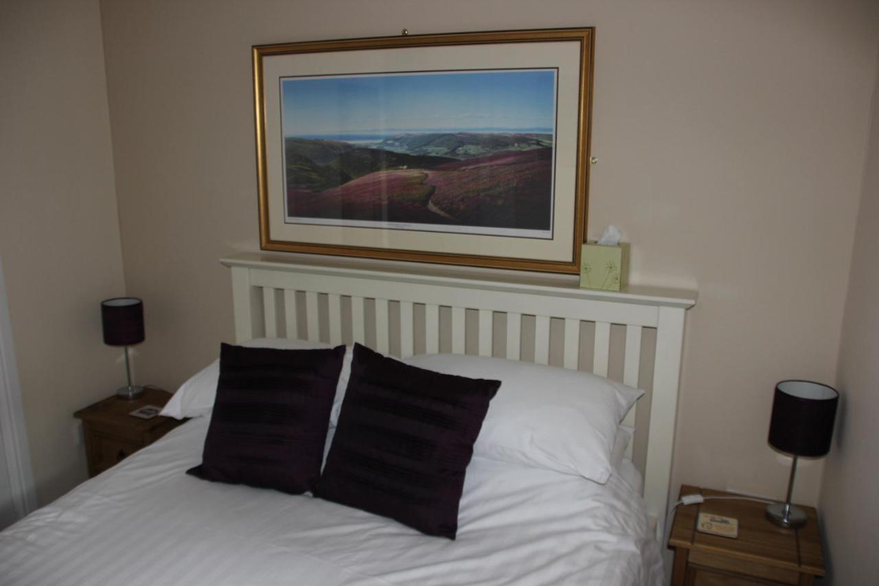 Candlelight B&B Minehead Esterno foto