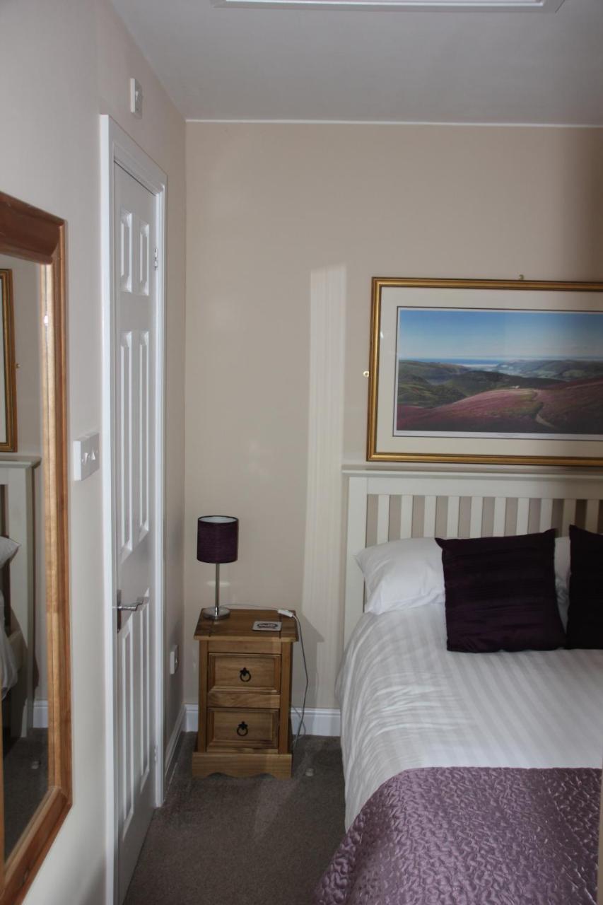 Candlelight B&B Minehead Esterno foto